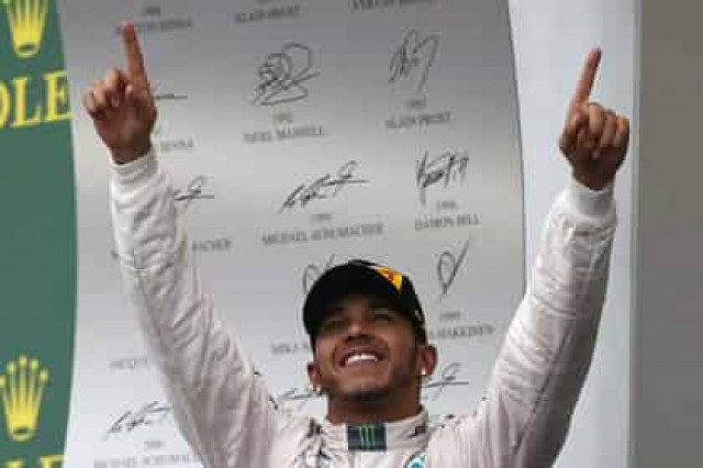 Хэмилтон стал трехкратным чемпионом «Формулы-1»