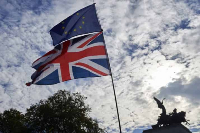 EU court dismisses case against starting Brexit talks