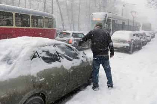 В Москве поставлен рекорд по продолжительности 10-балльных пробок
