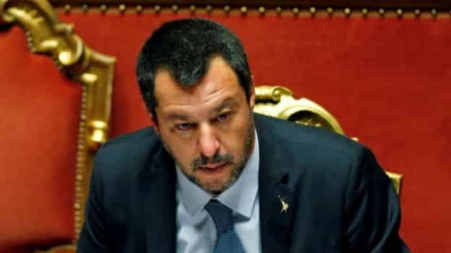 Italy bus attack: Salvini approves hero's citizenship