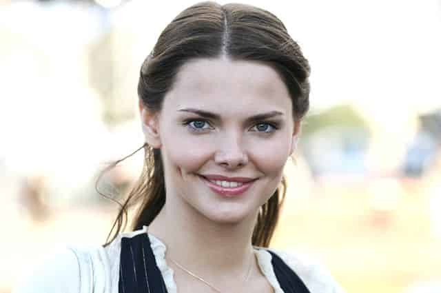 Елизавета Боярская высказалась о воспитании детей 