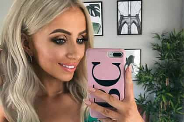 Блогер перебрала с фотошопом и навлекла гнев властей