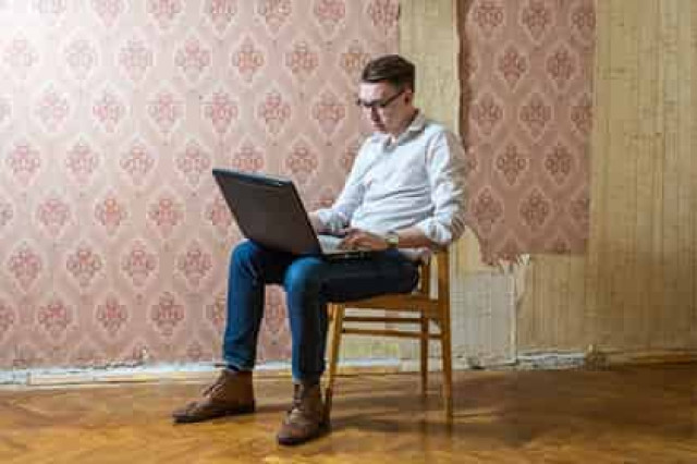 Россиянам предложили подарить денег на уплату нового налога
