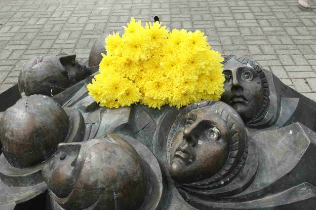 Во Львове выплатят денежную помощь родственникам погибших в Скниловской авиакатастрофе