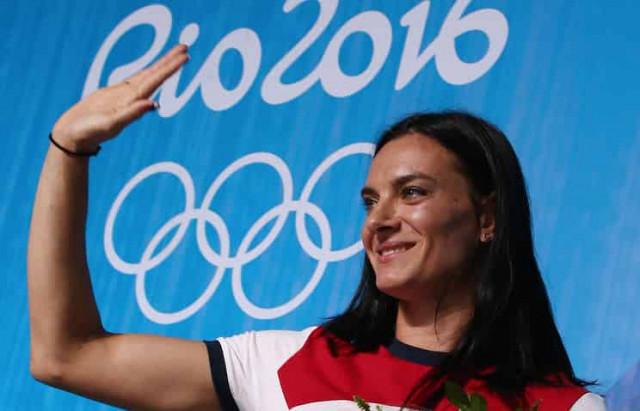 Мутко: никто в IAAF не поздравил Исинбаеву с избранием в комиссию спортсменов МОК
