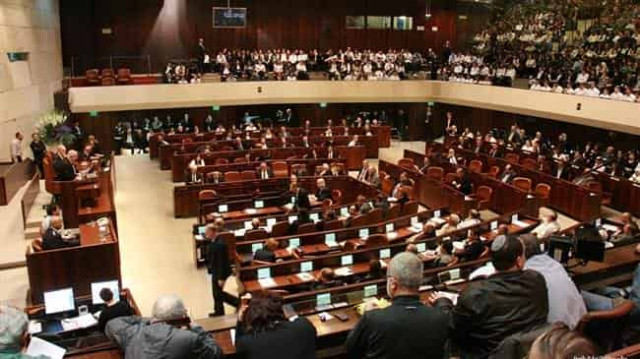 Israeli MPs dissolve Knesset, set date for early elections