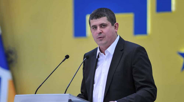 Бурбак: «Нардепы от «Народного фронта» пойдут в Раду по мажоритарным округам»
