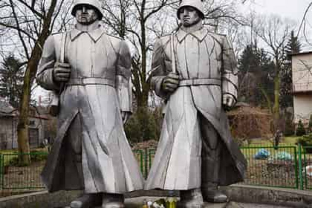 В Польше снесли памятник воинам Красной Армии