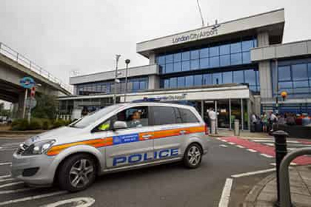 Испанца арестовали за эксгибиционизм и сексуальные домогательства в самолете