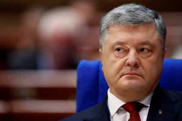 Порошенко рассказал об уговорах России купить газ