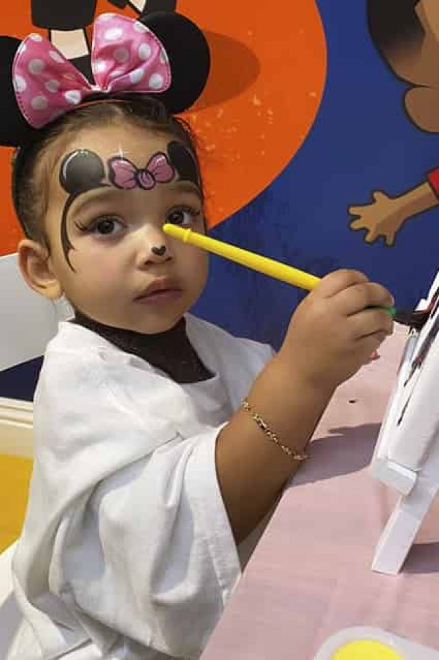 So cute! Kim Kardashian’s younger daughter sings “I Love You Jesus”