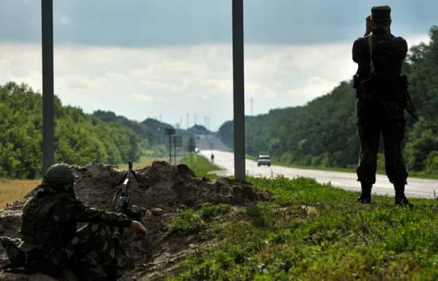 В здания российского пункта пропуска 