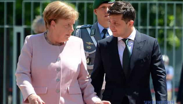 Zelensky, Merkel discuss Russia's possible return to G7