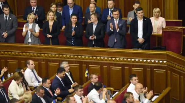 Рада досрочно прекратила полномочия пяти нардепов, которые стали министрами