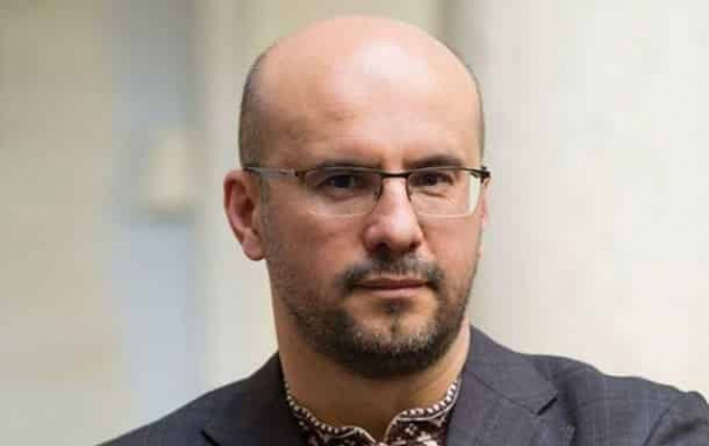 Не обошлось без скандалов - одному из нардепов не дают удостоверение