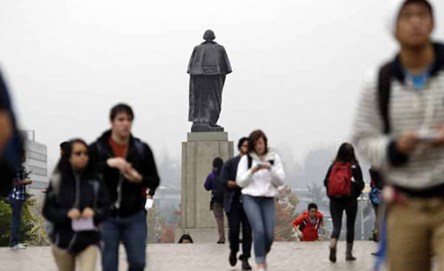 Студенты, обучающиеся за рубежом, помогут «олибералить» бывший СССР