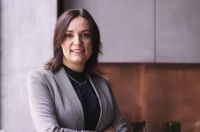 Зеленський передав на приватизацію п'ять підприємств, включаючи готель 