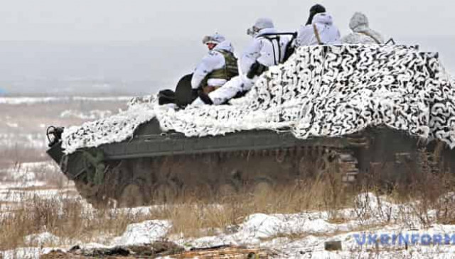 Militants launched 11 attacks on Ukrainian troops in Donbas in last day