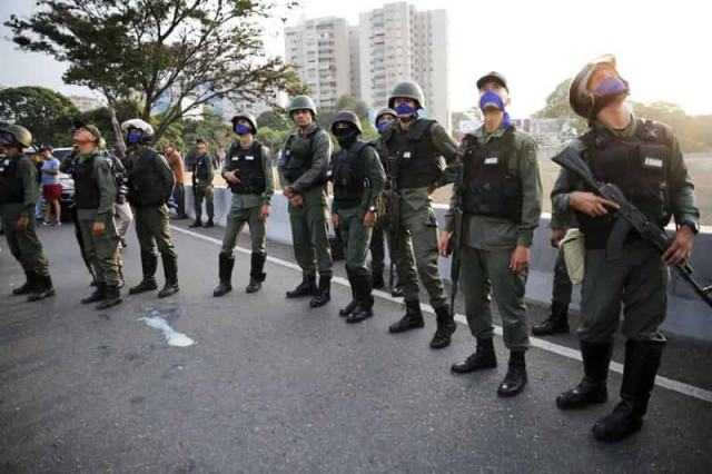 Venezuela’s Guaido takes to streets in military uprising