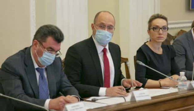 PM Shmyhal holds first meeting of anti-crisis energy headquarters