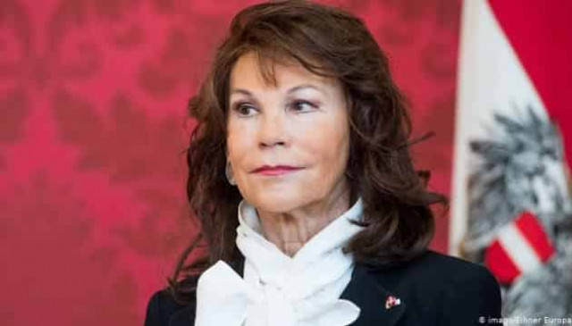 Канцлером Австрії вперше стала жінка