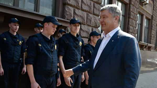  Генпрокурор о неявке Порошенко на допросы