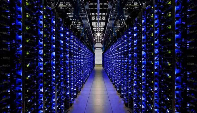 В Иране «любители легких денег» майнили криптовалюту прямо в мечете (Фото)