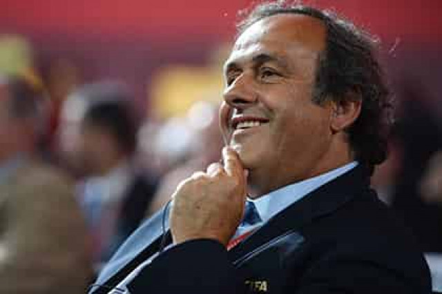 Платини пообещал Косово участие в отборе к ЧМ-2018
