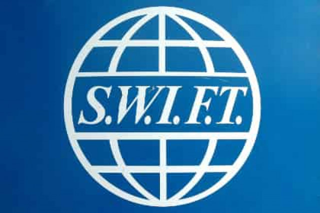 ЕС подумает об отключении банков России от системы SWIFT (Bloomberg)