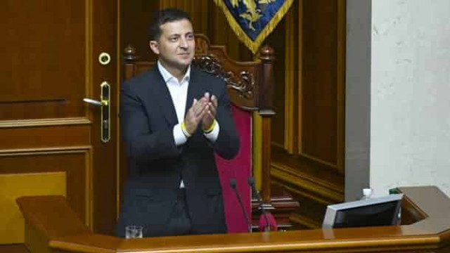 Зеленский предложил отменить госфинансирование партий, которые проиграли выборы