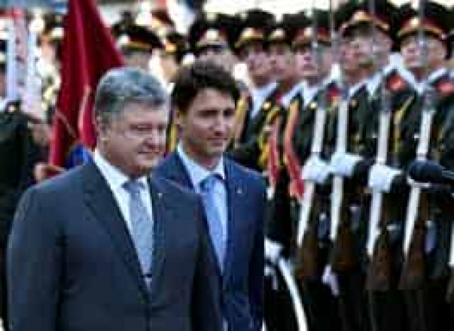 Poroshenko, Trudeau discuss Russian aggression against Ukrainian ships