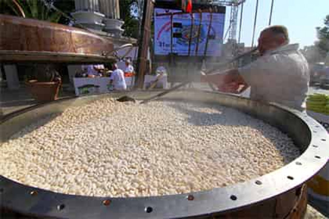 Названы способствующие снижению массы тела крупы