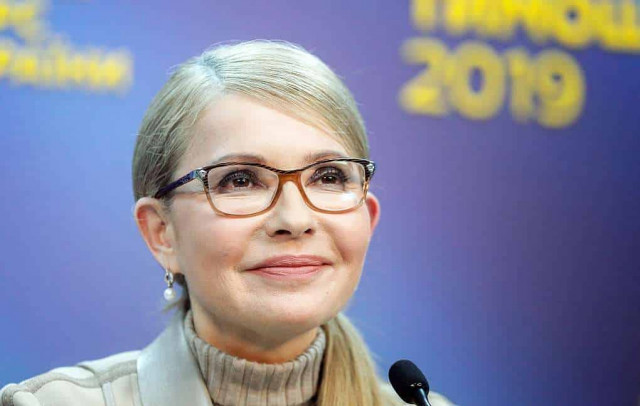 Тимошенко заявила, что проходит во второй тур
