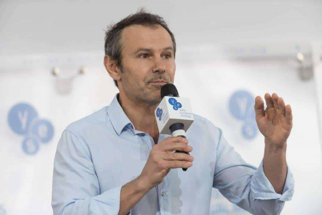 Вакарчук назвал первый законопроект своей партии 