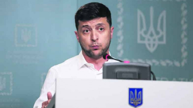 Зеленский предложил дать украинцам право вносить законопроекты