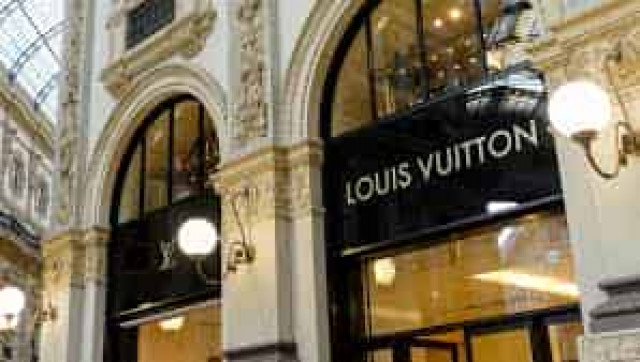 Бутик Louis Vuitton обокрали на семь миллионов рублей в центре Москвы