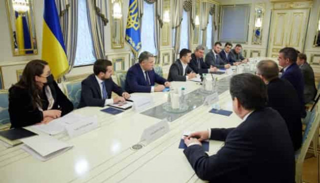 Zelensky invites Switzerland’s Stadler Rail AG to invest in Ukrainian railways