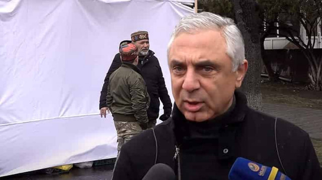 Артак Товмасян: Парламент должен выбрать нового кандидата в премьеры и заставить действующее правительство подать в отставку