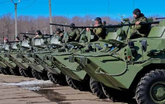 Песков прокомментировал военную активность России