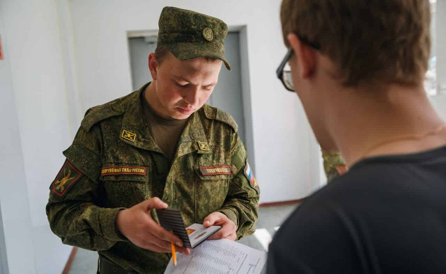 Украинец после получения повестки не пришел в военкомат - его наказали
