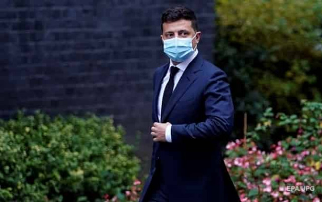 Зеленский придет на заседание фракции СН