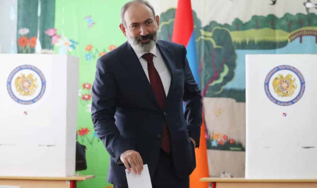 Пашинян анонсировал проведение в марте выборов президента Армении