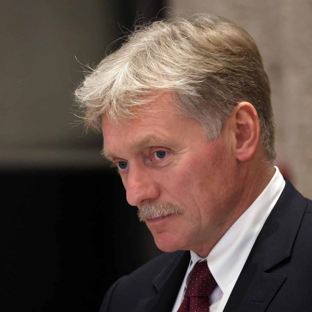 Песков опроверг данные о том, что ЦРУ предлагало России территорию Украины
