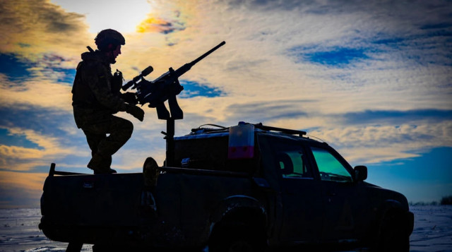 РФ атакувала 136-ма безпілотниками: ППО знешкодила 127 дронів, є влучання
