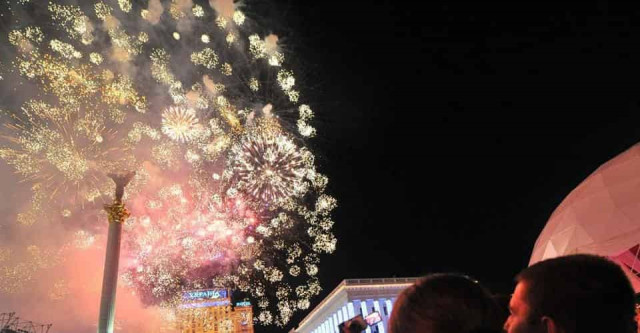 Зеленский подписал закон о запрете в Украине фейерверков
