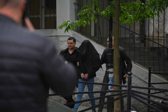 Семиклассник открыл стрельбу в школе в Белграде – есть жертвы
