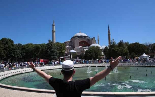 В Турции заявили о втором пике пандемии коронавируса