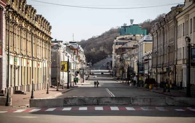 Киевлян просят не спешить с возвращением домой