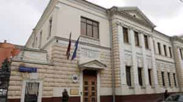 Посольство Латвии остановило выдачу виз россиянам, кроме 