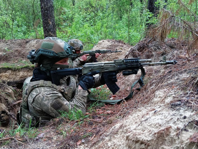 РФ перекидає на Харківщину підрозділ з Луганщини: у чому причина
